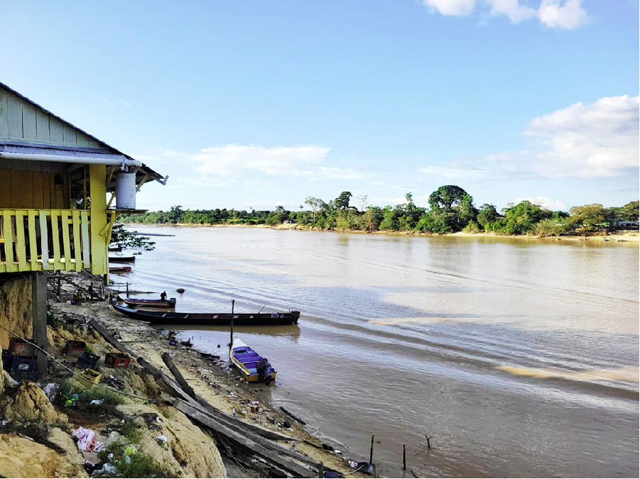 The Eteringbang shore on the bank of the Cuyuni River close to the Venezuelan border